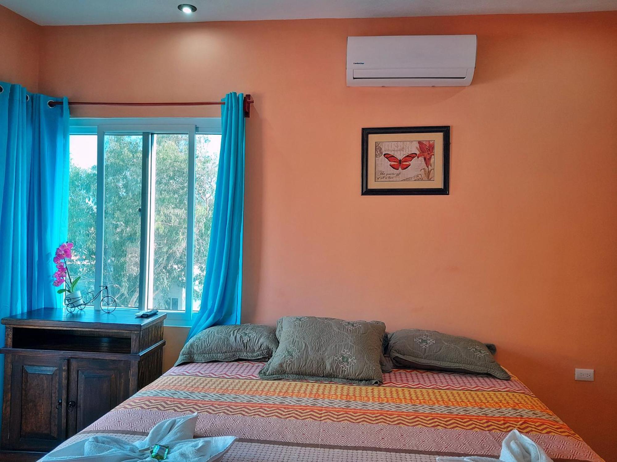 Hotel Ebenezer El Paredon El Paredon Buena Vista ภายนอก รูปภาพ