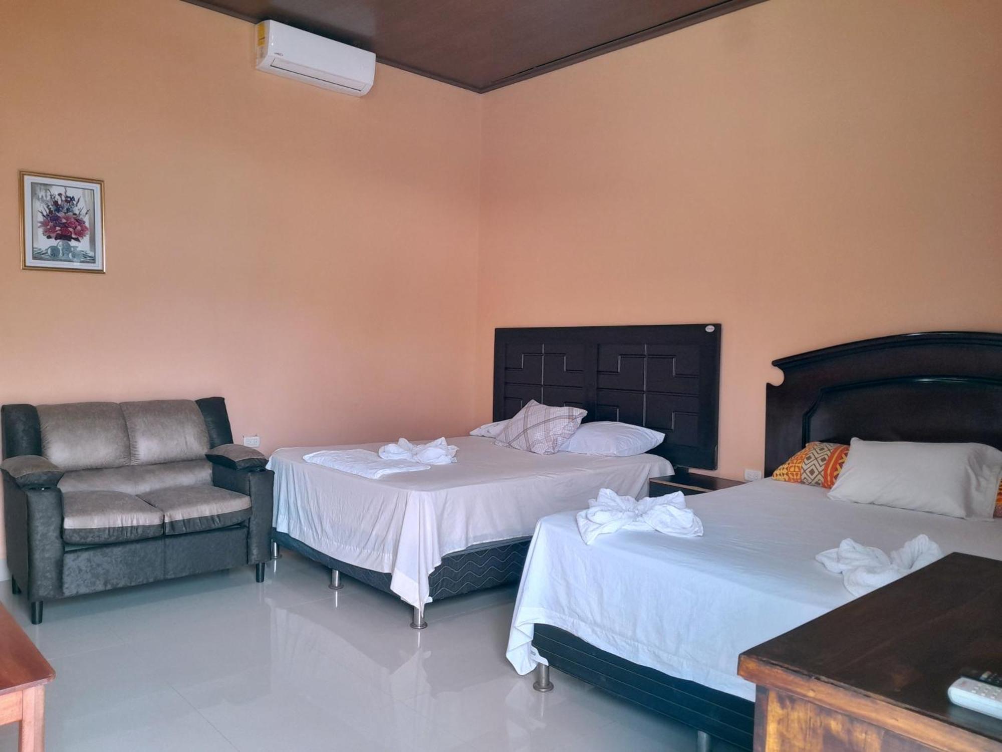Hotel Ebenezer El Paredon El Paredon Buena Vista ภายนอก รูปภาพ