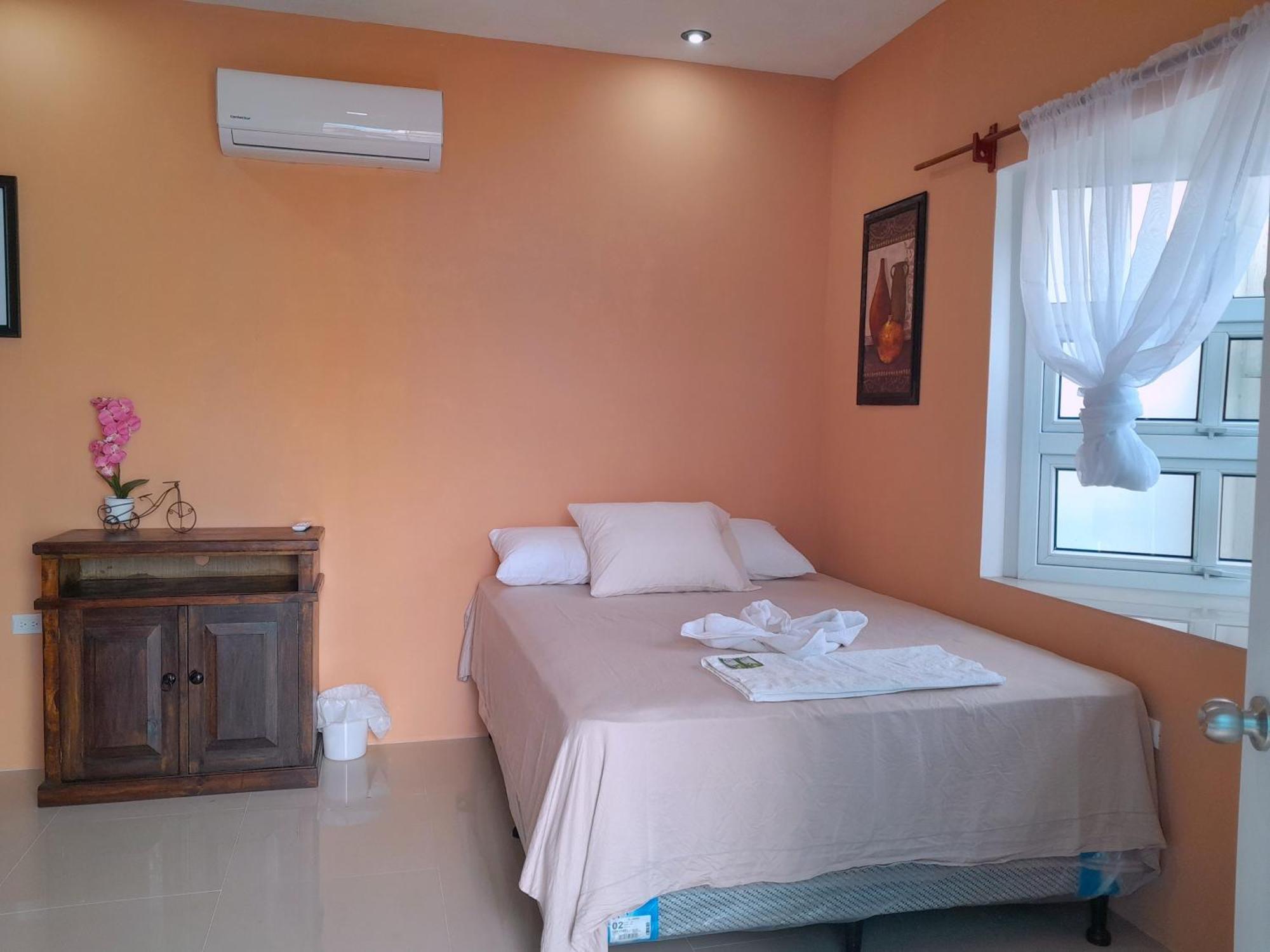 Hotel Ebenezer El Paredon El Paredon Buena Vista ภายนอก รูปภาพ